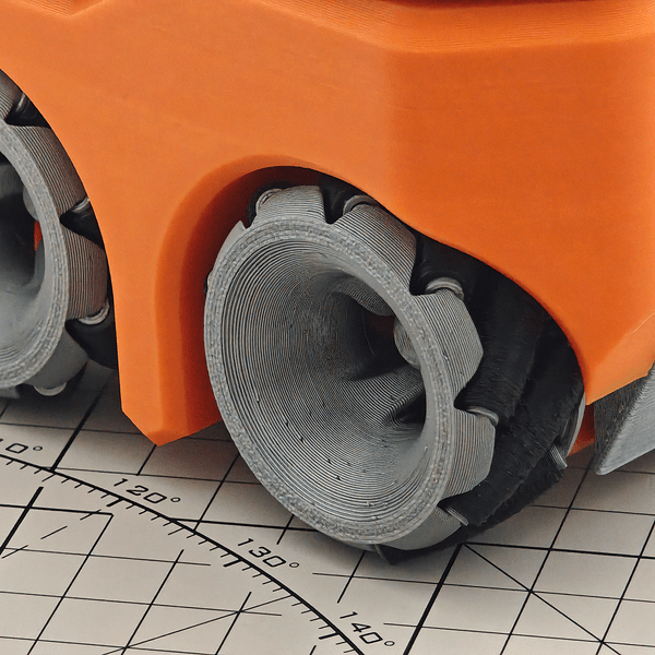 CyberBrick omnidirectional forklift